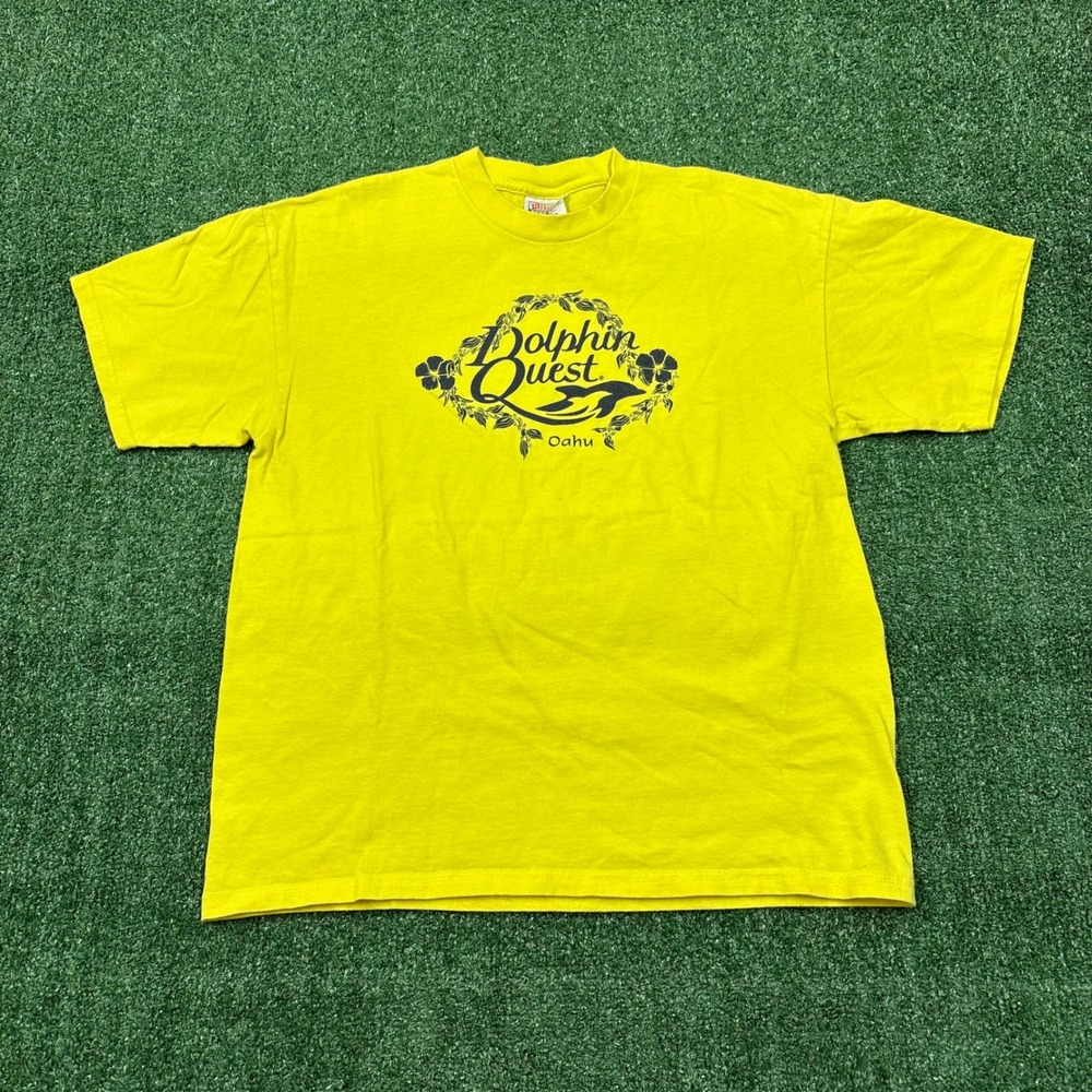 Vintage 90s Hanes Dolphin Quest Oahu T-shirt